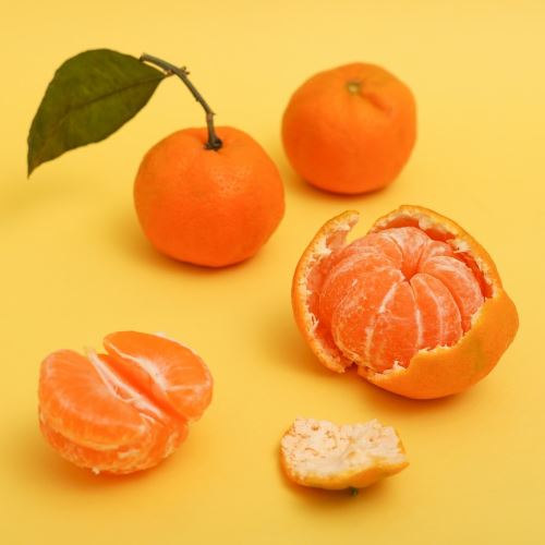Mandarine und Sandelholz